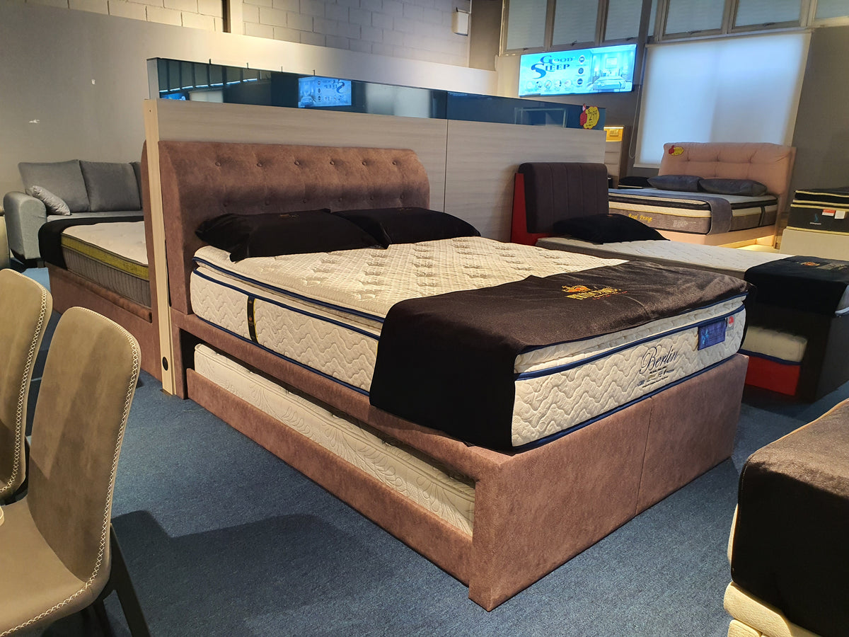 Queen Size with Single Pull Out Bed | Display Clearance (1 Pc Only)